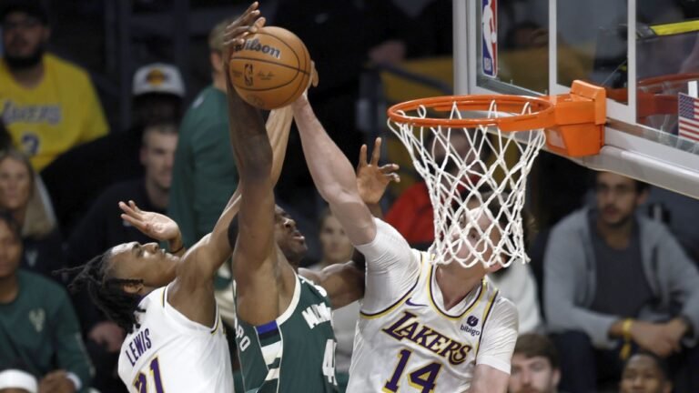 NBA - Milwaukee Bucks at Los Angeles Lakers